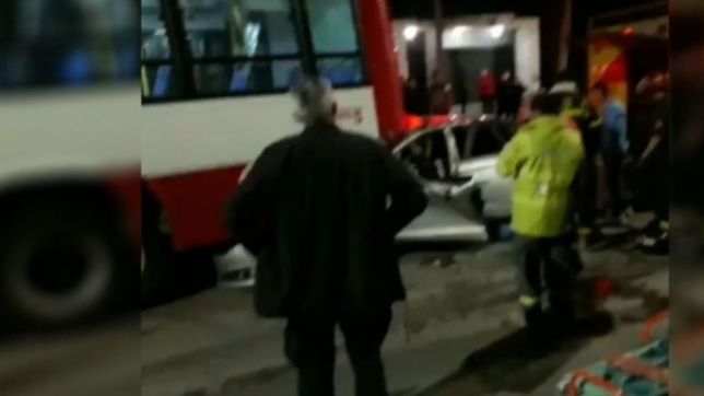 murio el policia que se incrusto contra un micro oeste en abasto