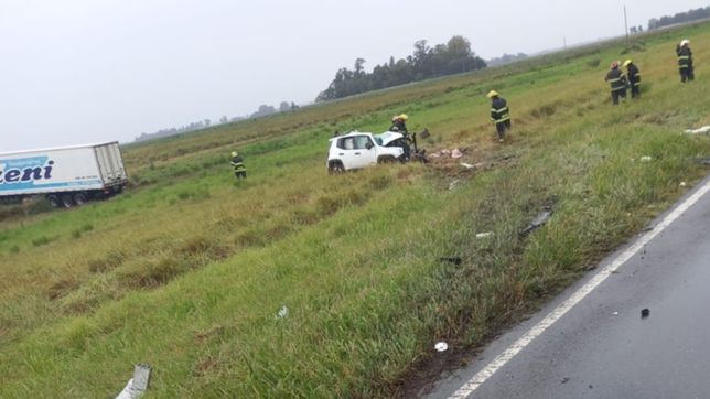una familia de la plata murio tras un choque frontal contra un camion en plena ruta