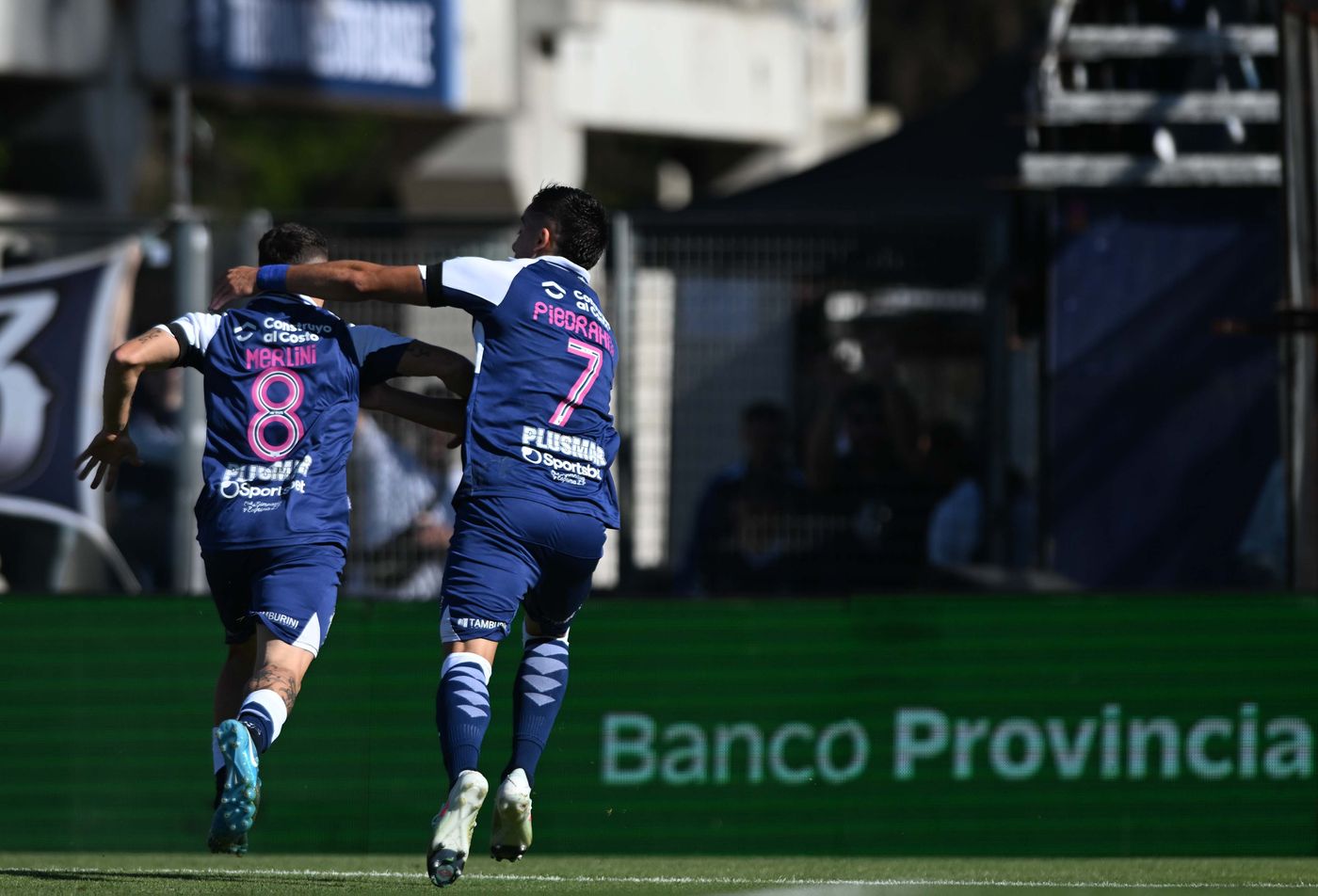 Gimnasia Talleres Merlini Piedrahíta festejo gol