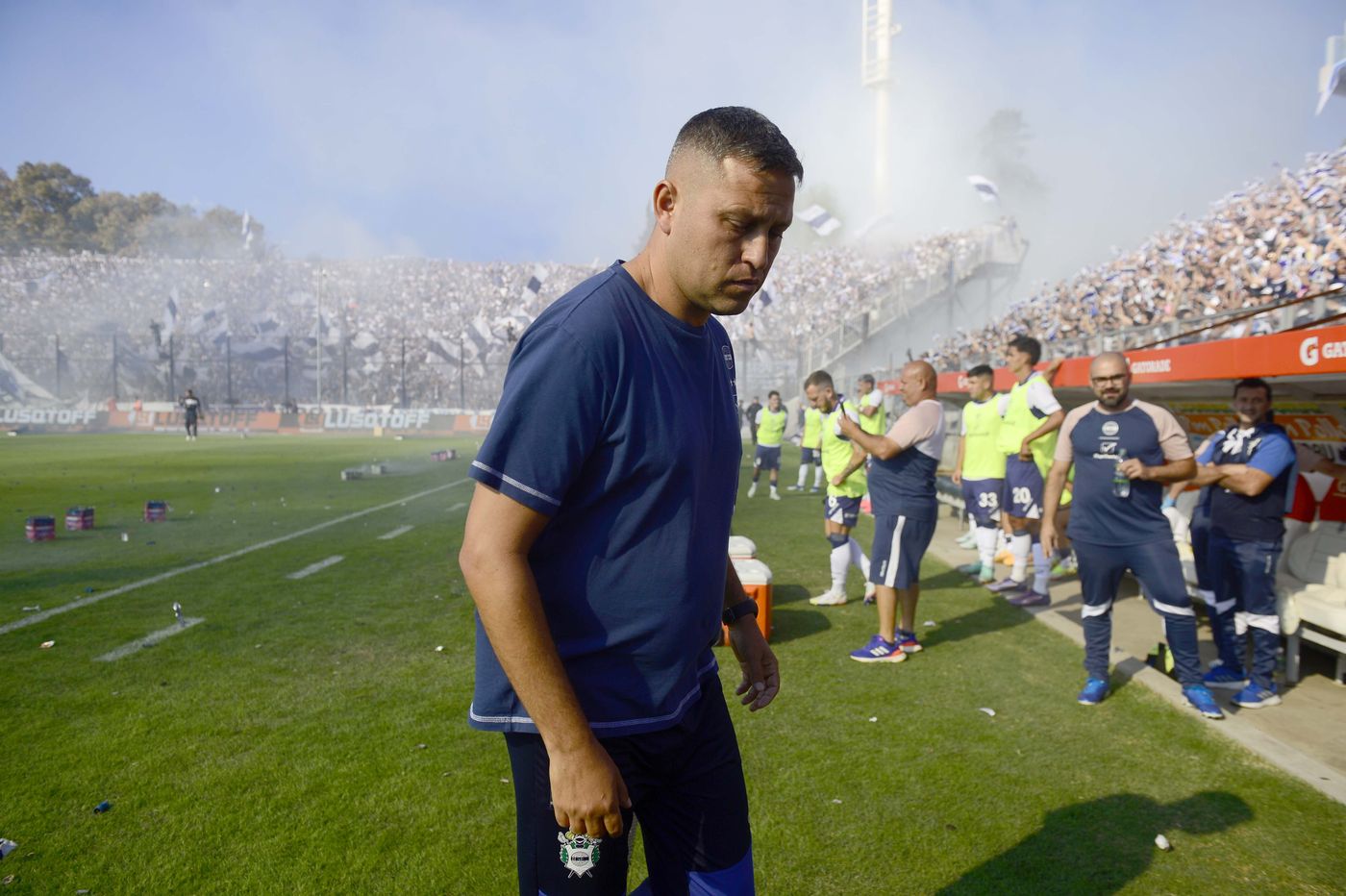 Gimnasia Estudiantes Clásico Platense Flores.jpg
