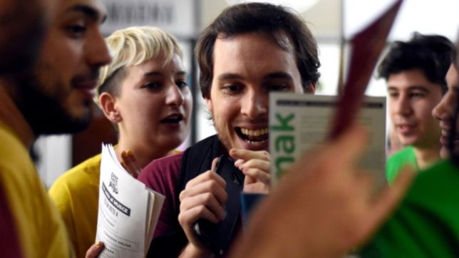 ya vote, el clasico de las elecciones en la unlp se reedita para zafar de los volantes