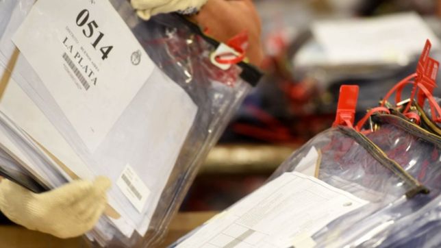 el juez a cargo de las elecciones impidio abrir urnas reclamadas por tolosa paz y saintout