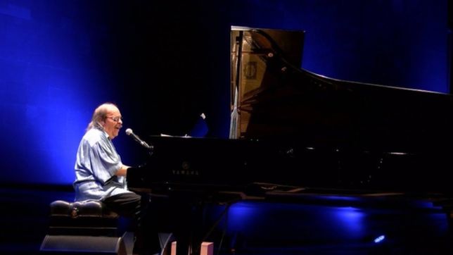 agenda completa: litto nebbia, willy crook, escenas de la vida acuatica, fessalp y mas