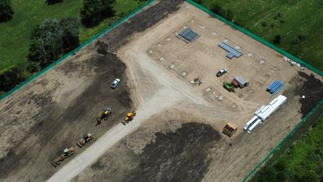 Filmaron desde un drone las obras en un enorme predio y crece la incertidumbre entre los vecinos Filmaron desde un drone las obras en un enorme predio y crece la incertidumbre entre los vecinos