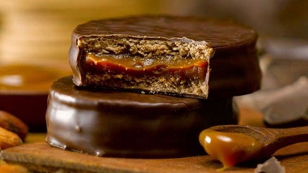 La ANMAT prohibió el consumo de un particular alfajor de chocolate