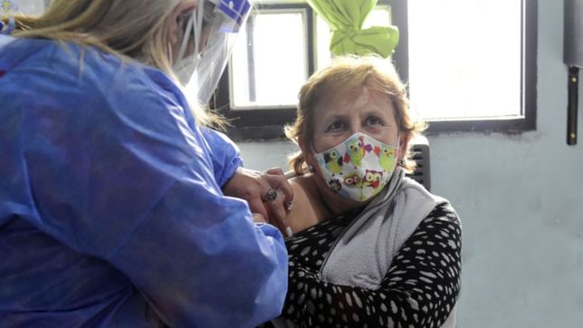 la campana de vacunacion antigripal de pami la plata llega a melchor romero