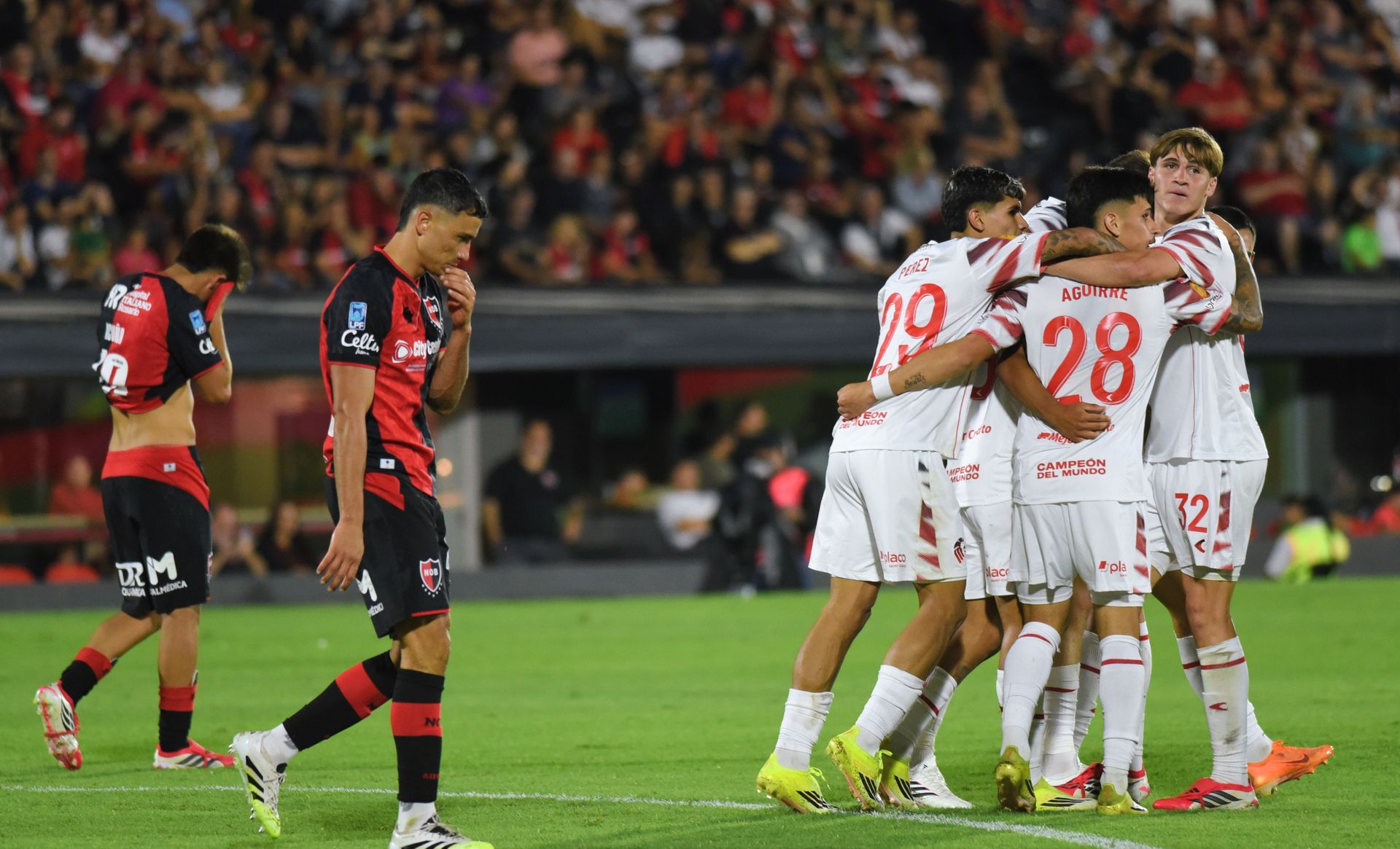 Estudiantes Newells Festejo gol