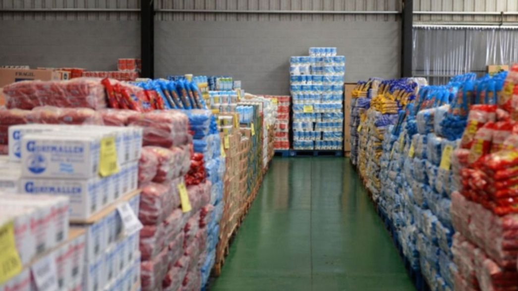 Leche, pan, yerba y más: ¿cuánto cuestan los productos en el Mercado Central de La Plata?