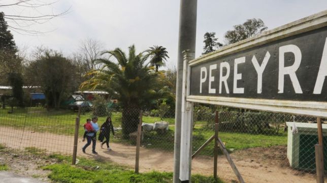 denuncian envenenamiento masivo de perros en el parque pereyra para entrar a robar
