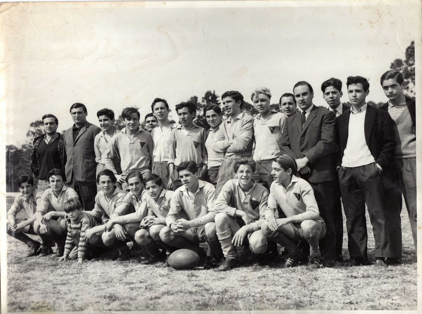 Federico en La Plata Rugby Club (primero, desde la derecha). 