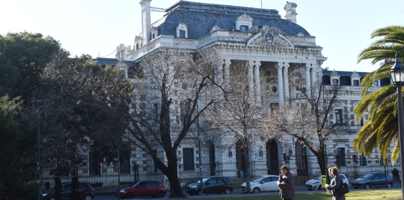 1579722499279.jpg?x=11&y=105&width=1482&height=741&rotate=0&scaleX=1&scaleY=1&ow=1500&oh=996&&cw=1920&ch=950