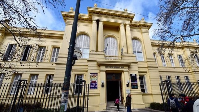 amenazas de bomba: evacuaron dos escuelas de la plata