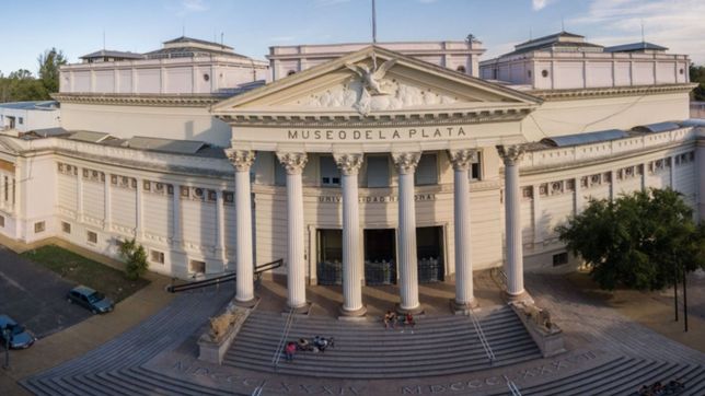 susto en el bosque: sono una alarma de incendio y evacuaron el museo de ciencias naturales de la plata