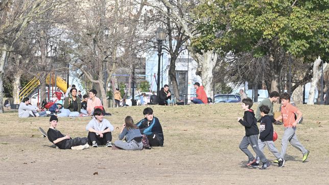 anticipan un lunes fresco y con tarde soleada en la plata