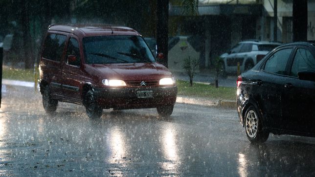 alerta amarillo en la plata por tormentas, rafagas y posible caida de granizo