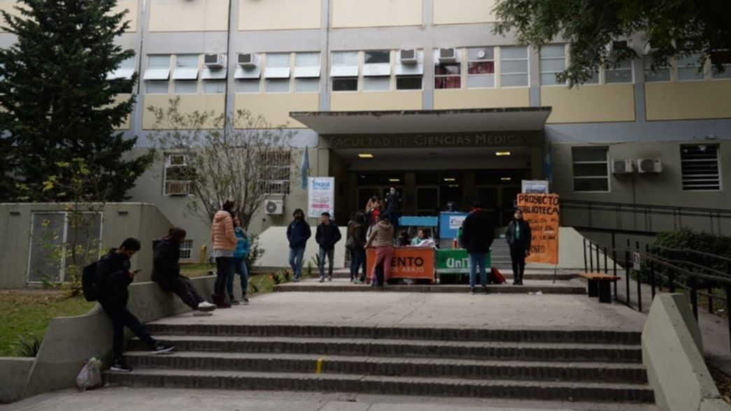 Estudiantes de Medicina harán una vigilia para pedir presencialidad plena