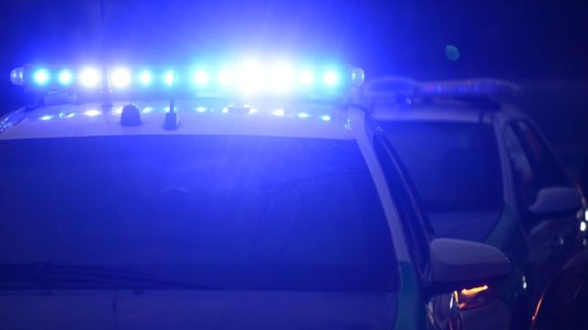 lo quisieron detener por violar la cuarentena y ataco a un policia a machetazos