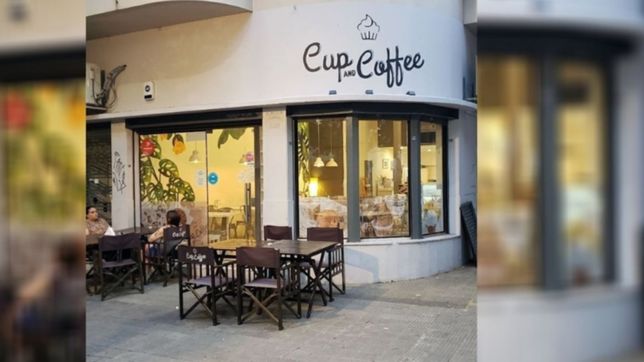 cup and coffee anuncio que cierra su ultima sucursal en la plata y remata todo