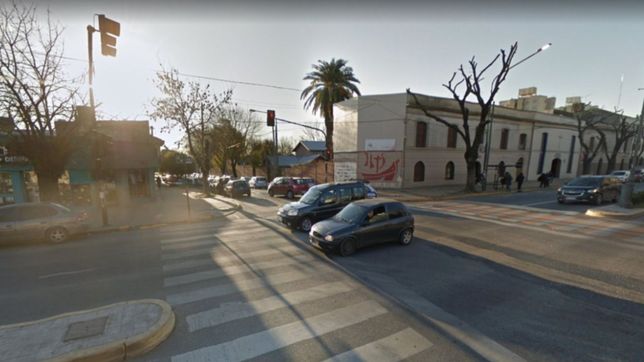 dame la moto o te quemo: salvaje ataque motochorro en la plata