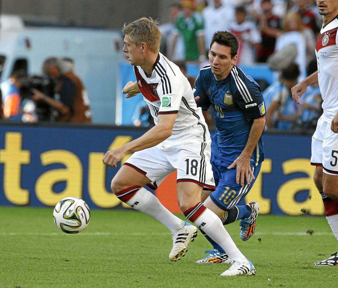 Tony Kroos jugó los 120 minutos contra la Selección Argentina de Sabella en 2014. Tony Kroos jugó los 120 minutos contra la Selección Argentina de Sabella en 2014.