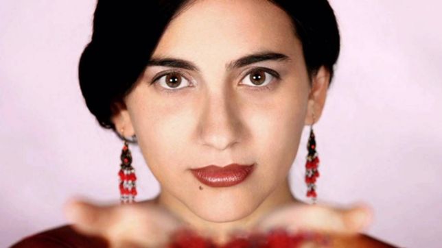 canciones de raices latinoamericanas en clave intima