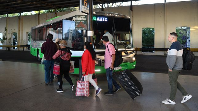los boletos de las lineas de micros nacionales suben un 41% y se dispara el costo de viajar a capital