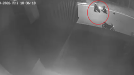 un choque seguido de fuga en la plata dejo a dos jovenes heridas y buscan al conductor del auto un choque seguido de fuga en la plata dejo a dos jovenes heridas y buscan al conductor del auto