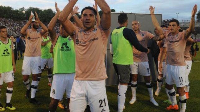 un jugador de gimnasia dentro del once ideal de la decima fecha de la superliga