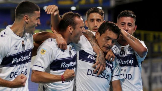 gimnasia lo aguanto y logro una gran victoria en la bombonera