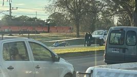 un policia se resistio al robo de su moto en pleno camino centenario y mato a un ladron un policia se resistio al robo de su moto en pleno camino centenario y mato a un ladron