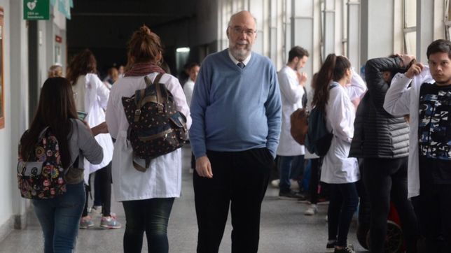 el decano de medicina, tras la dura carta de la facultad: nadie esta exento al virus
