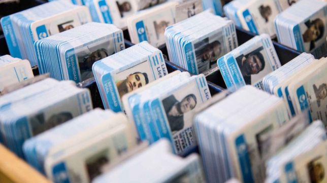 el sistema de licencias de conducir expres se extiende de la plata a toda la provincia