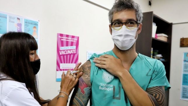 en la plata ya se vacunaron mas de 8 mil personas contra el covid