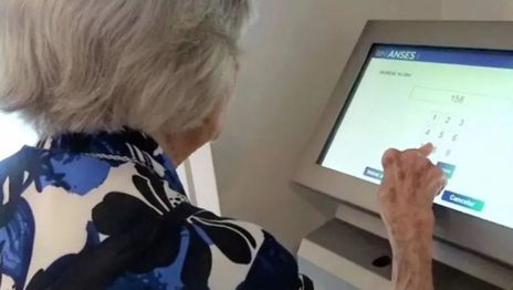 Desde este martes los Bancos ya no tendrán que exigir la fe de vida