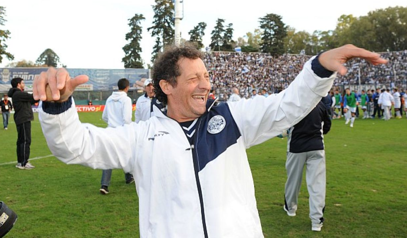 Pedro Troglio Gimnasia Sonrisa