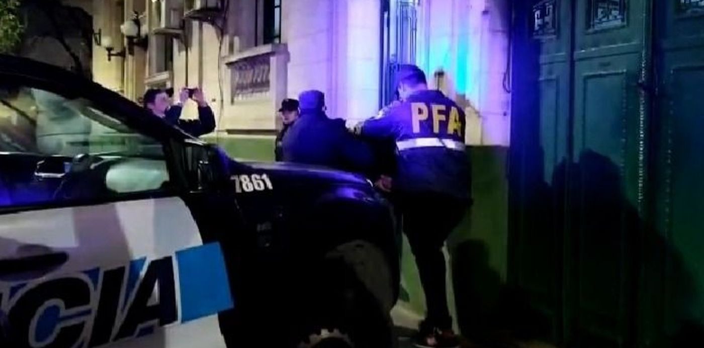 1568302738550.jpeg?ow=704&x=2&width=697&rotate=0&scaleX=1&scaleY=1&y=29&height=349&oh=394&&cw=1920&ch=950