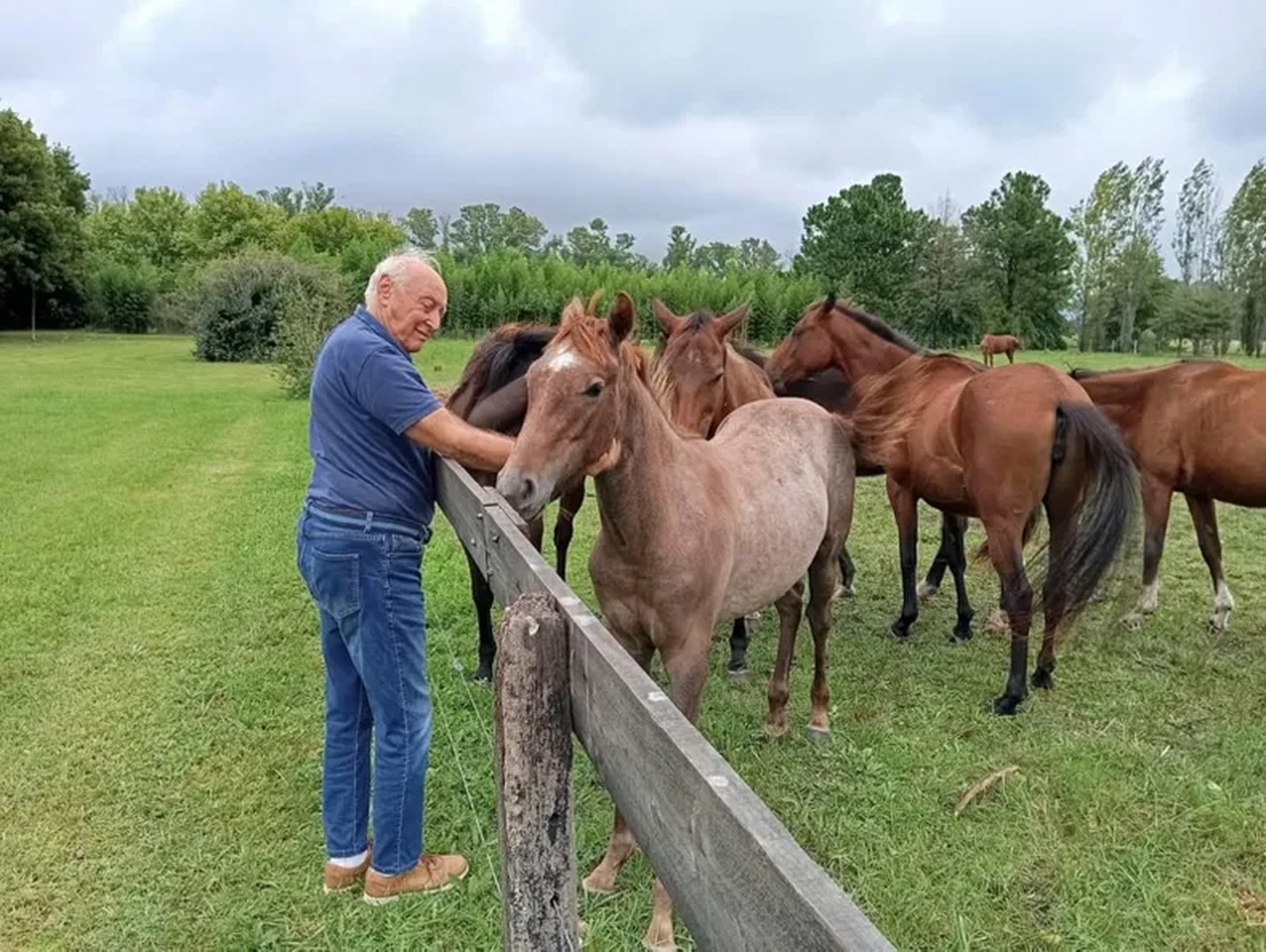 Eduardo Jorge Kovalivker, ingeniero químico platense y patriarca del clan.
