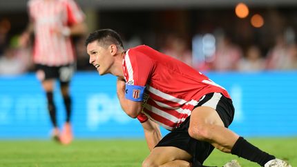 Guido Carrillo quedó fuera del banco en Estudiantes por lesión antes del duelo con San Lorenzo