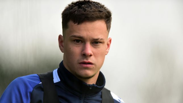 ¿donde iran los dolares que gimnasia recibe por la llegada de abaldo a independiente?