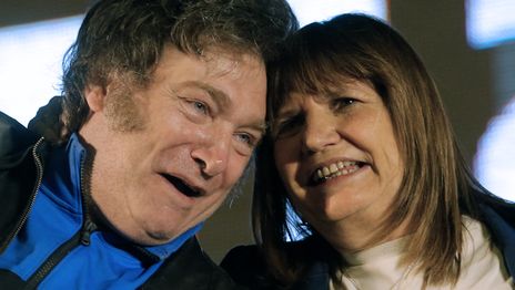 El Gobierno asegura que tiene los votos para aprobar la reforma laboral tras los cambios acordados con la oposición El Gobierno asegura que tiene los votos para aprobar la reforma laboral tras los cambios acordados con la oposición