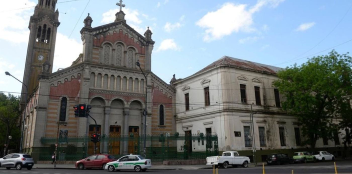 1543511642459.jpeg?x=5&y=170&width=1016&height=508&rotate=0&scaleX=1&scaleY=1&ow=1024&oh=721&&cw=1920&ch=950