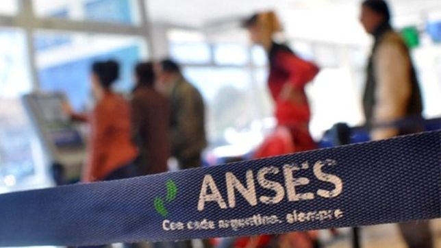 mas de 72 mil jubiladas y jubilados de la plata cobraran el bono de $5.000