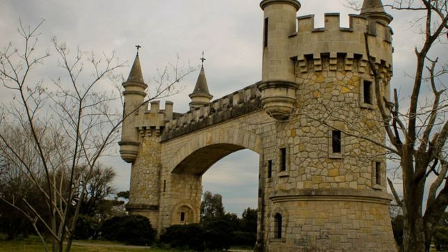 un policia se resistio a un robo en el parque pereyra y mato al ladron de un disparo