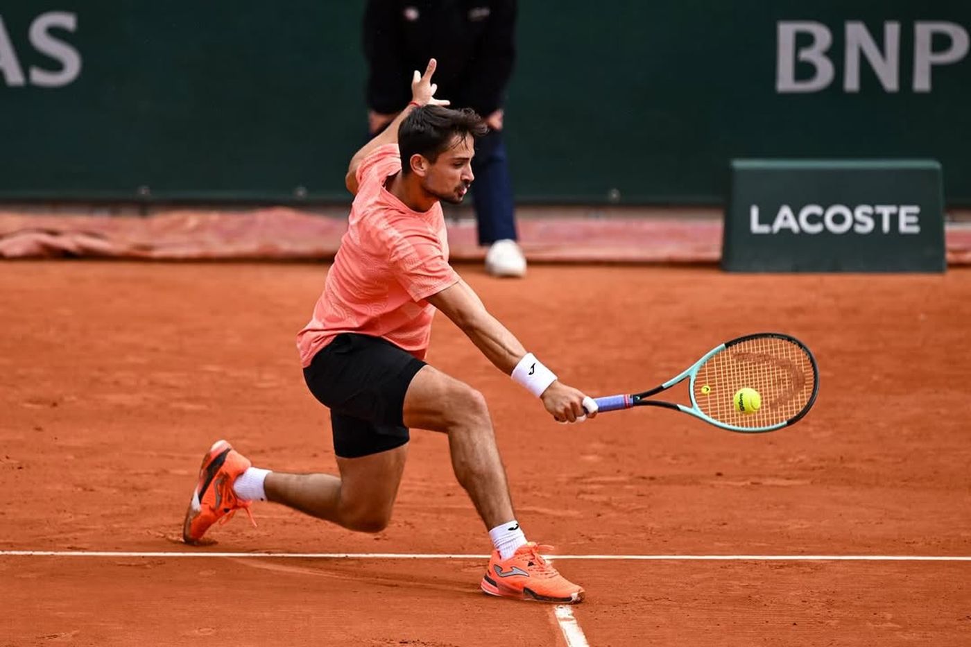 Mariano Navone, el único argentino que pasó a la tercera ronda en Roland Garros