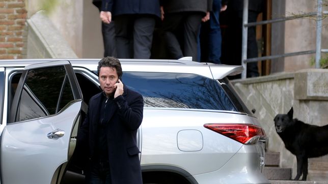 el perro que echo el ?cura pateador? volvio a la catedral para vengarse