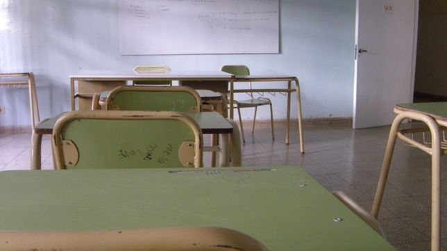 denuncian intoxicacion con gas en una escuela de la plata: un alumno termino internado