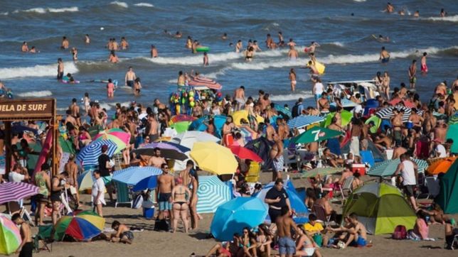 vacaciones: preocupa el estancamiento de las reservas para el verano en la costa atlantica