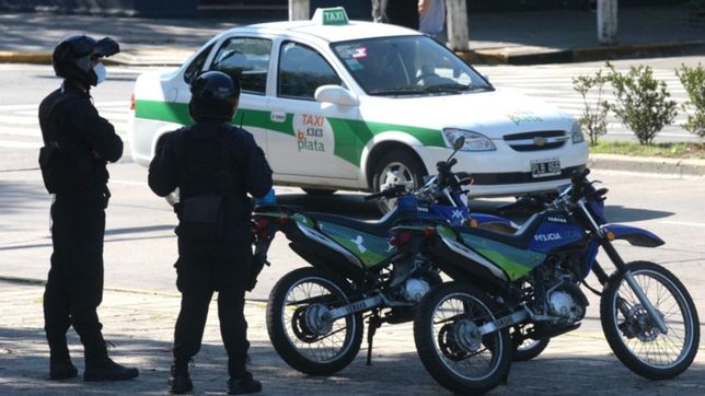 la plata: los denunciaron por robo, no pudieron justificar que hacian en la calle y fueron detenidos