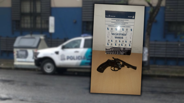 descubren un arma dentro de la mochila de una nena de 13 anos