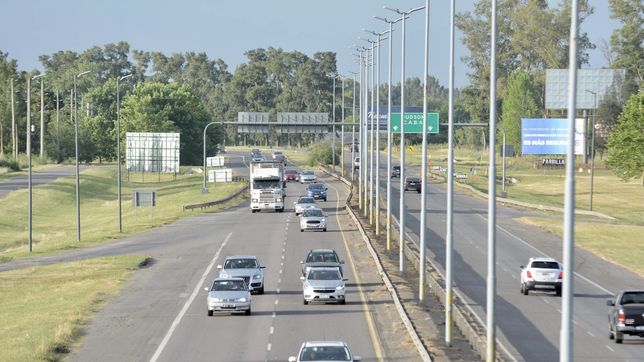 un conductor atropello y mato a un hombre en la ruta 2 y escapo del lugar